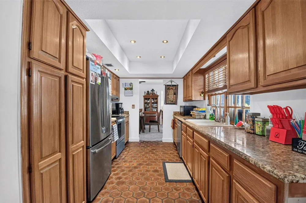 7866 SAINT ANDREWS ROAD Lake Worth, FL 33467