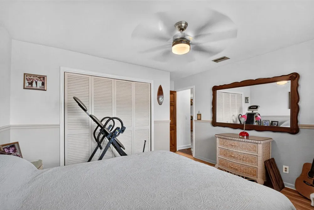 7866 SAINT ANDREWS ROAD Lake Worth, FL 33467
