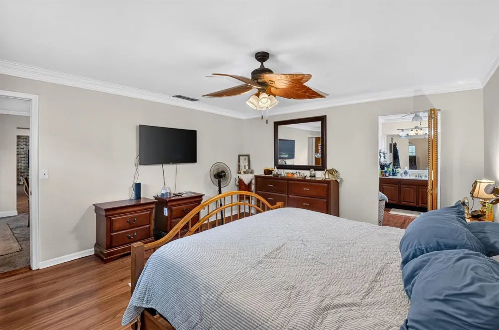 7866 SAINT ANDREWS ROAD Lake Worth, FL 33467