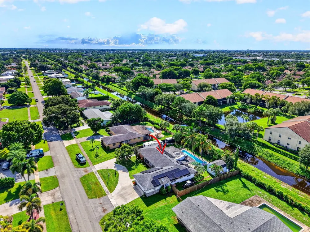 7866 SAINT ANDREWS ROAD Lake Worth, FL 33467