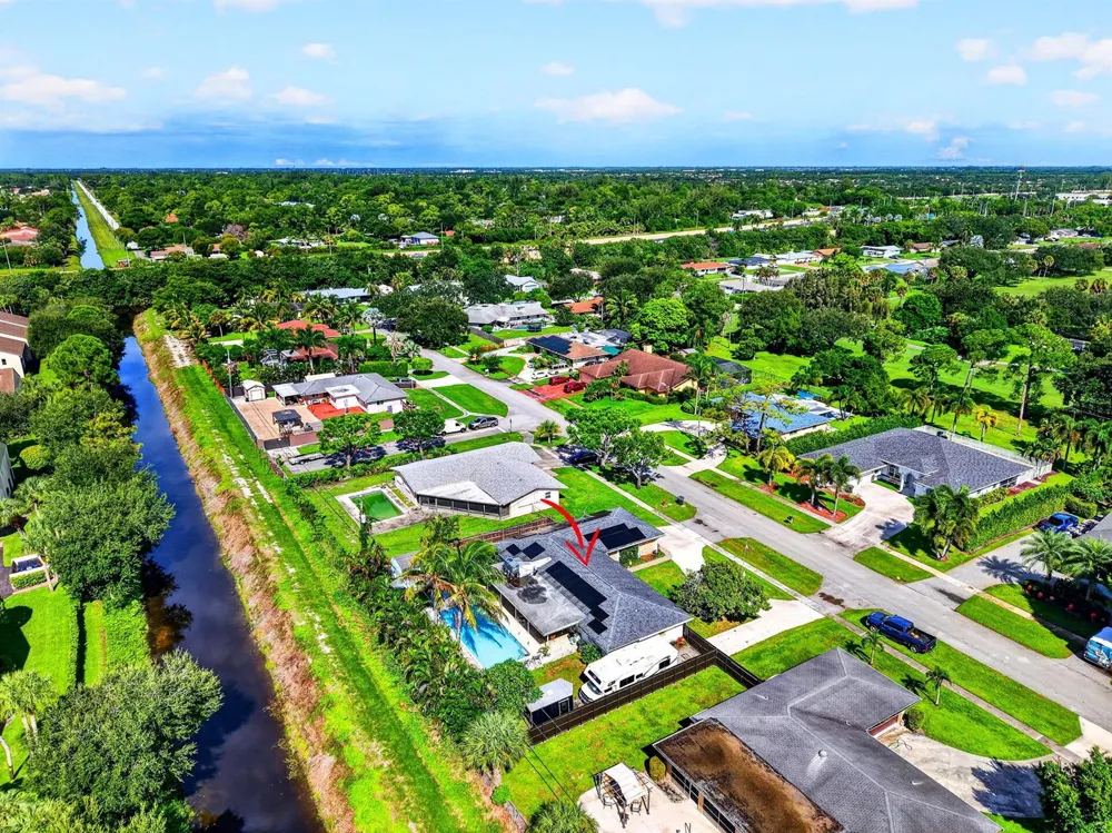 7866 SAINT ANDREWS ROAD Lake Worth, FL 33467