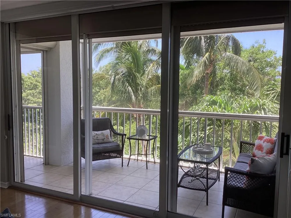 6573 Marissa Loop #202 Naples, FL 34108