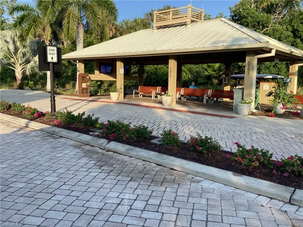 6573 Marissa Loop #202 Naples, FL 34108