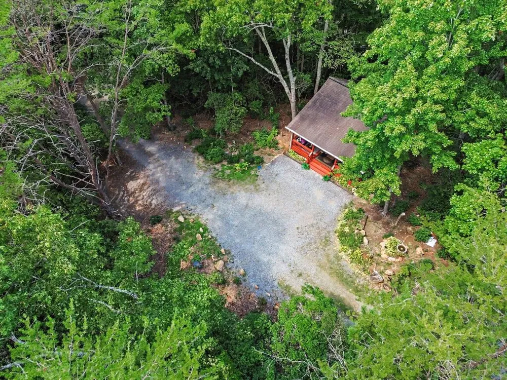 1191 Old Forge Estates Hiawassee, GA 30546