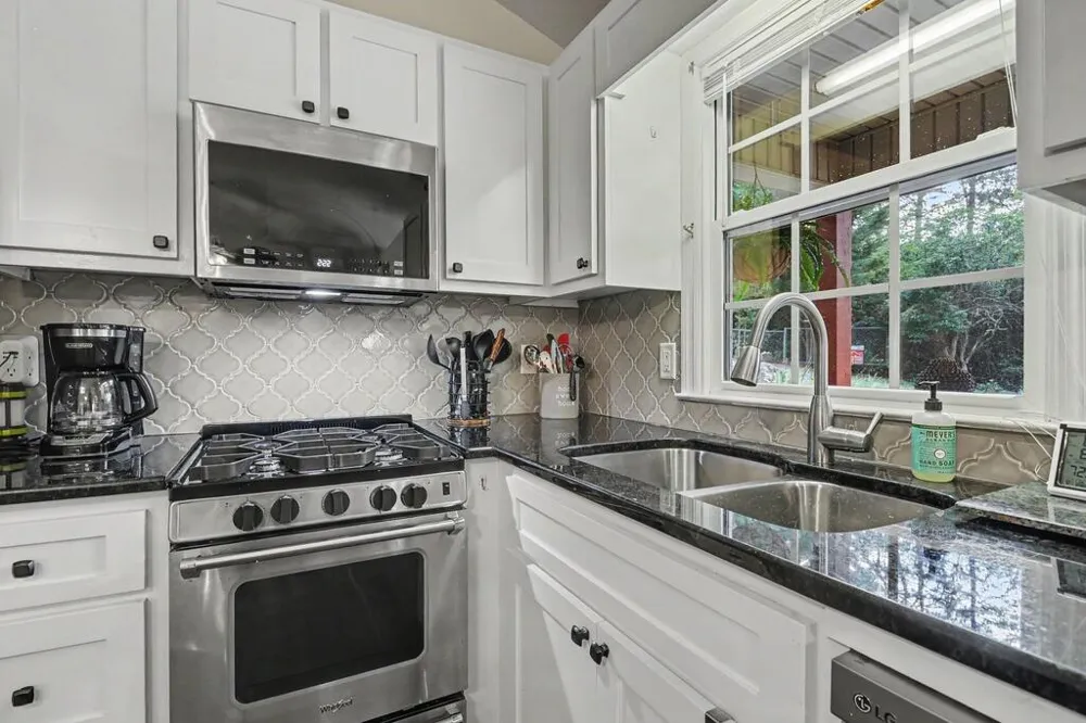 1191 Old Forge Estates Hiawassee, GA 30546