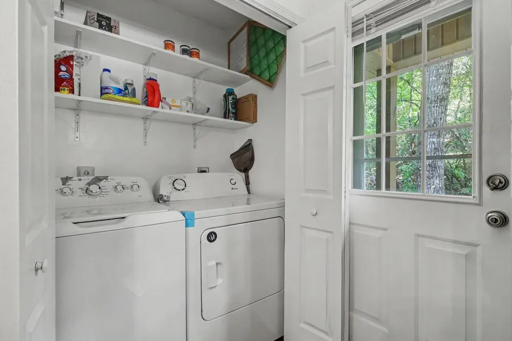 1191 Old Forge Estates Hiawassee, GA 30546