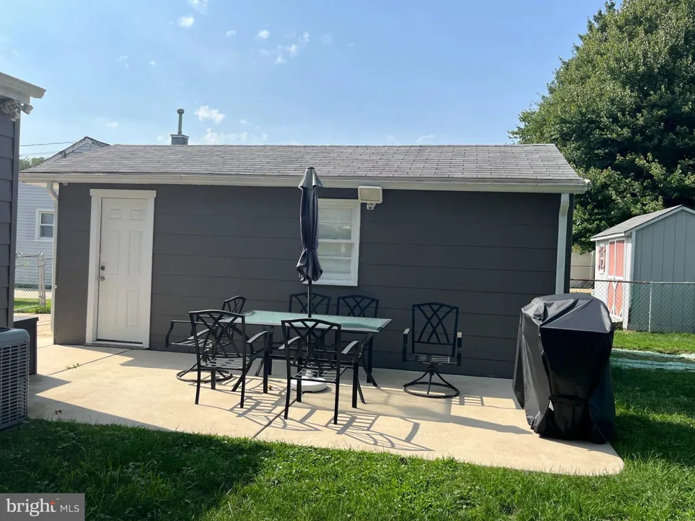 23 PAUL ROAD Maple Shade, NJ 08052