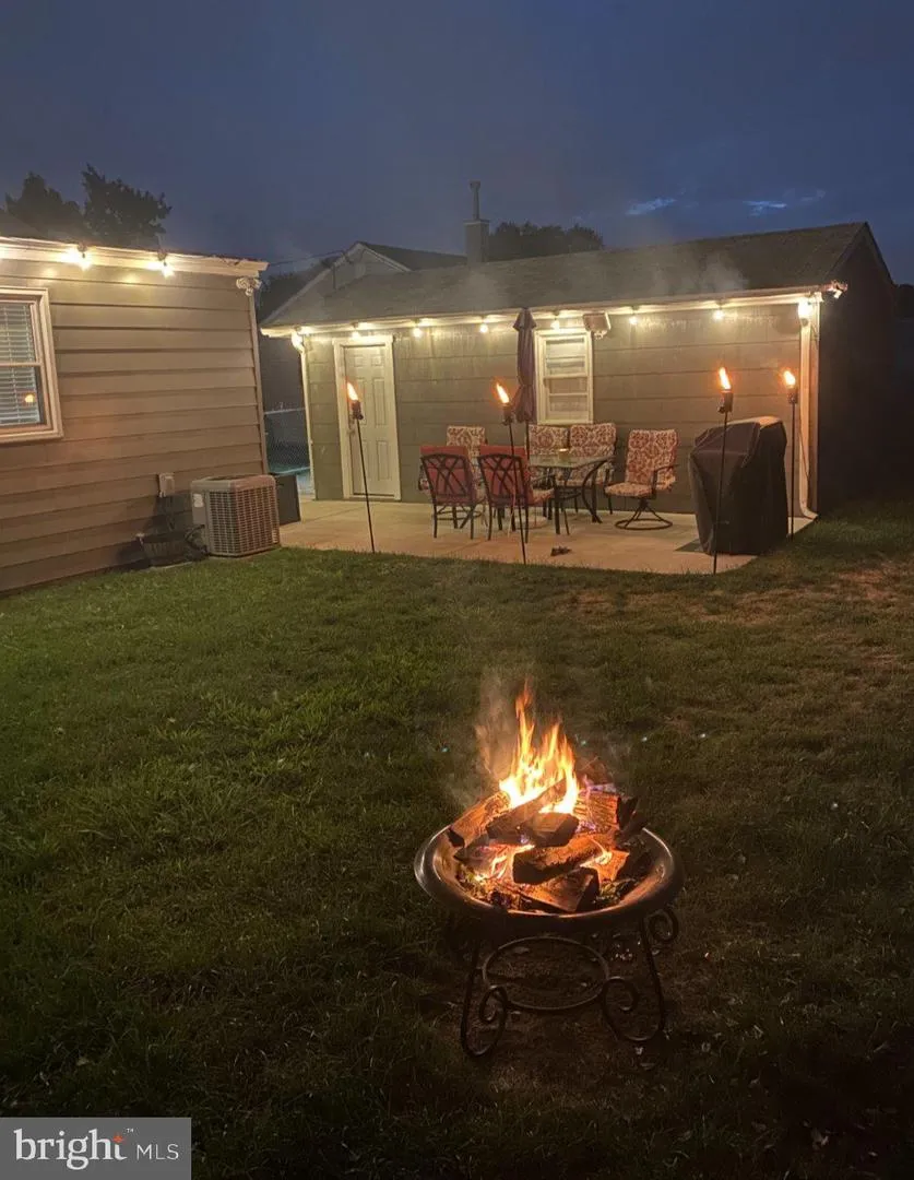 23 PAUL ROAD Maple Shade, NJ 08052