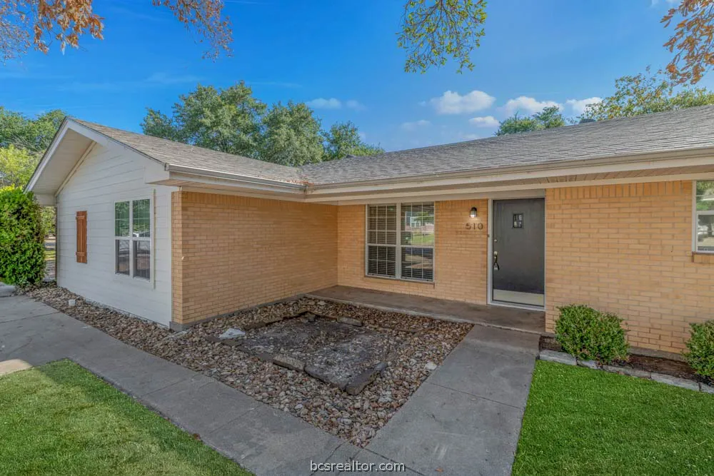 510 Olive Street Bryan, TX 77801