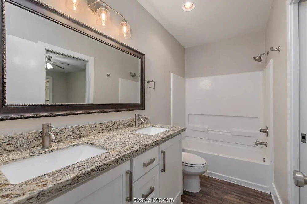 510 Olive Street Bryan, TX 77801