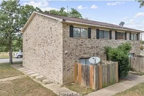 2406 Blanco Drive #D College Station, TX 77845