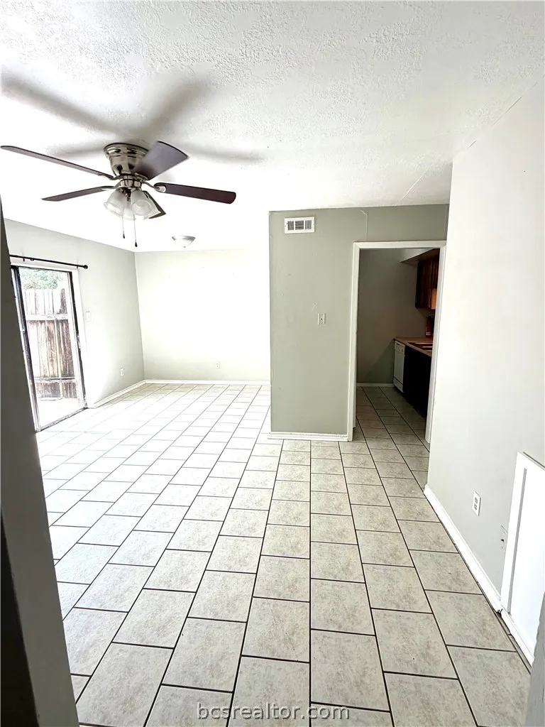 2406 Blanco Drive #D College Station, TX 77845