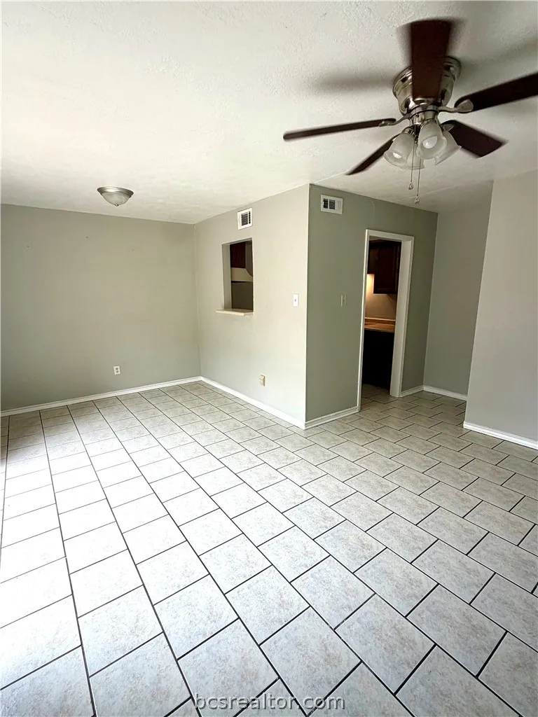 2406 Blanco Drive #D College Station, TX 77845