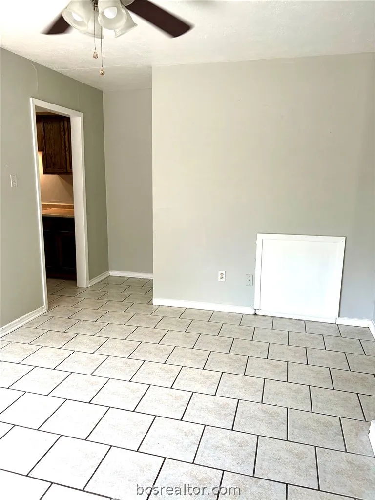 2406 Blanco Drive #D College Station, TX 77845
