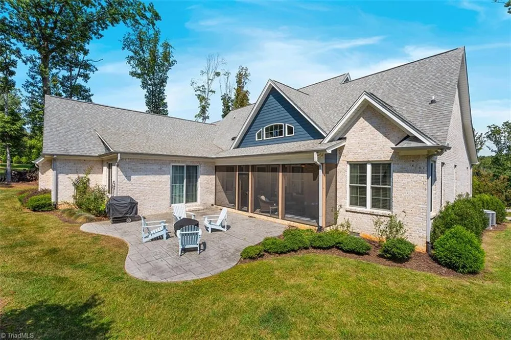 5405 Briardenn Court Summerfield, NC 27358