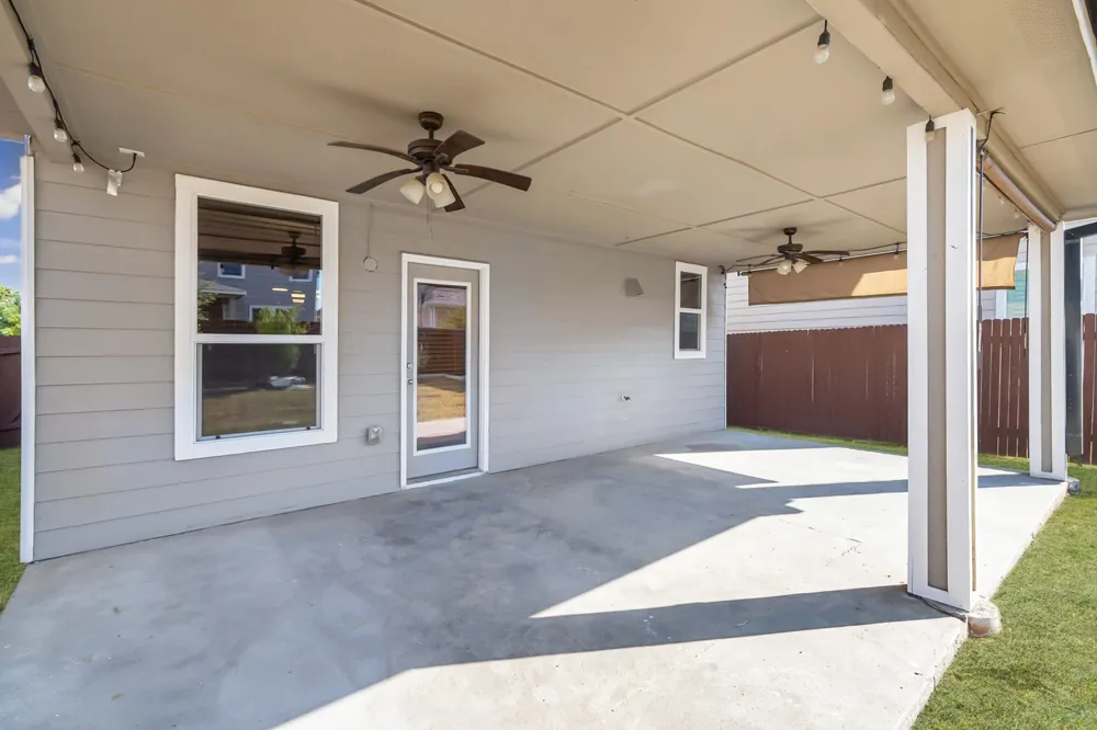 1021 Cowberry Drive Georgetown, TX 78626