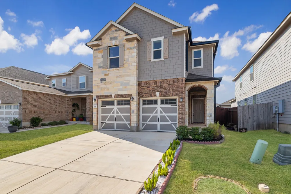1021 Cowberry Drive Georgetown, TX 78626