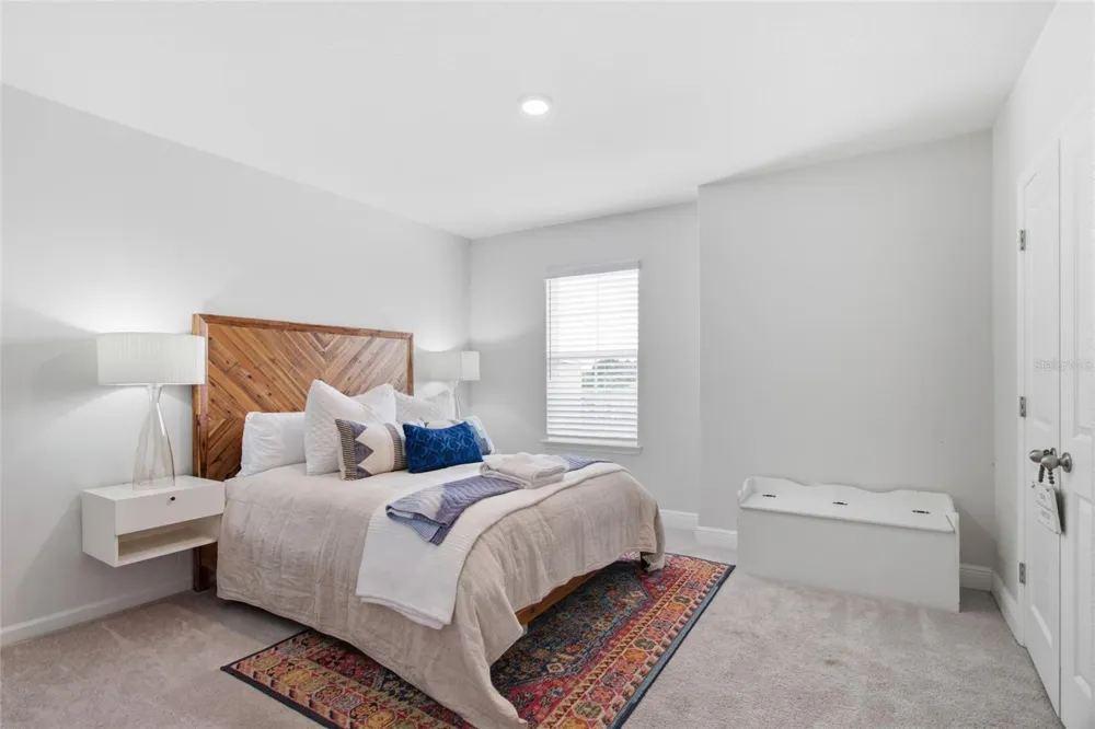 17656 CANTARINA COVE Bradenton, FL 34211