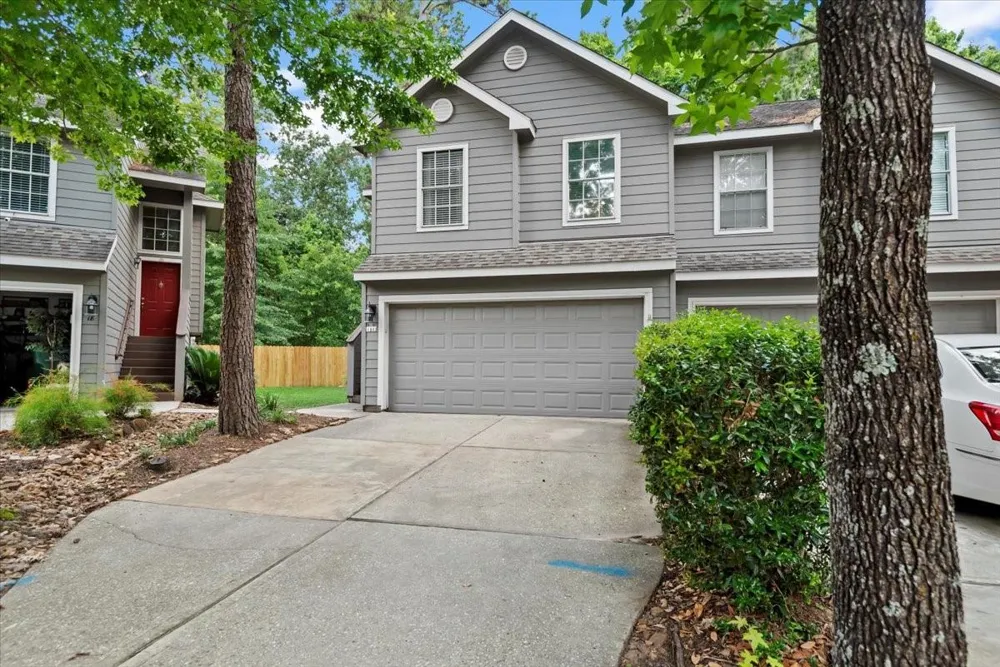 14 Yarrow Court The Woodlands, TX 77382