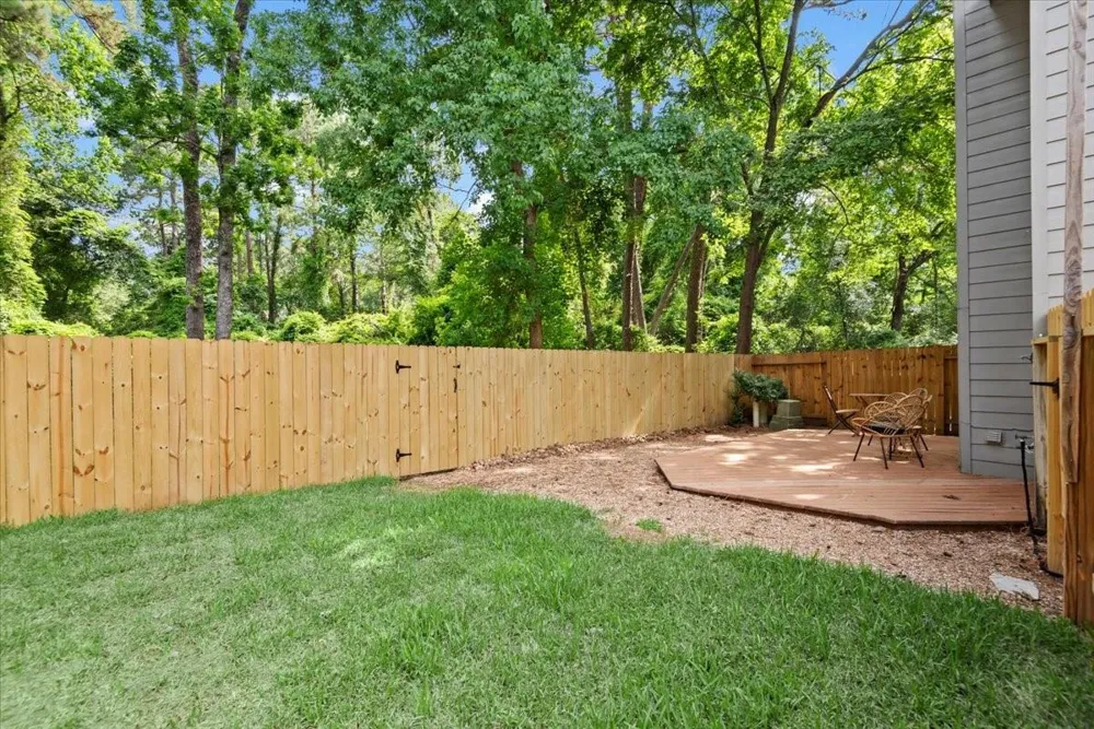14 Yarrow Court The Woodlands, TX 77382