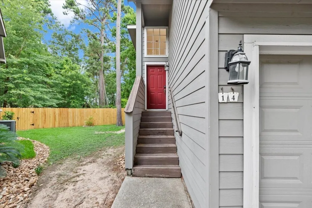 14 Yarrow Court The Woodlands, TX 77382
