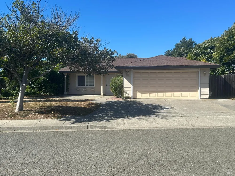 484 Basalt Drive Vallejo, CA 94589
