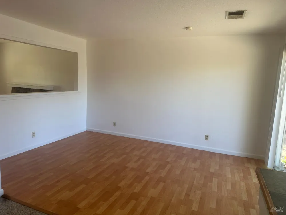 484 Basalt Drive Vallejo, CA 94589