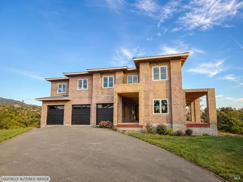 5400 Meadow Vista Trail