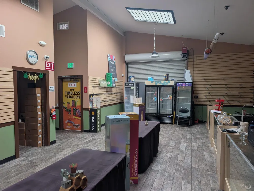 2550 Oak Street Napa, CA 94559