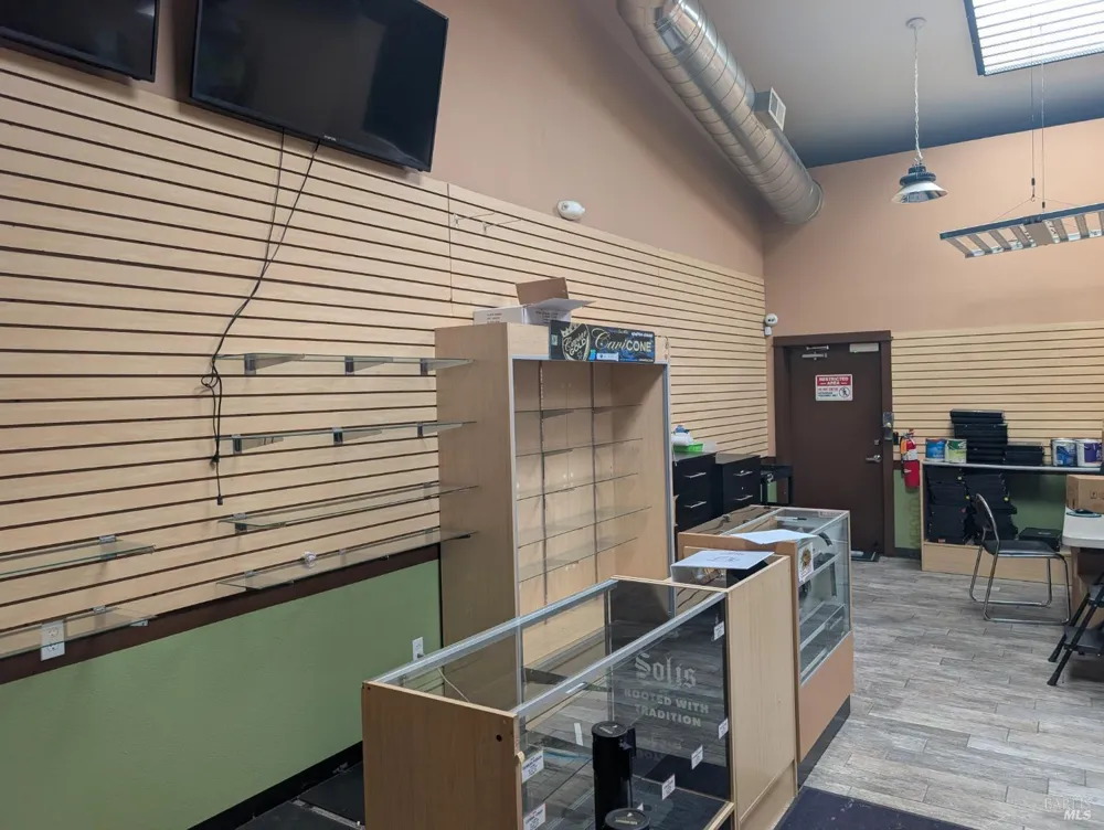 2550 Oak Street Napa, CA 94559