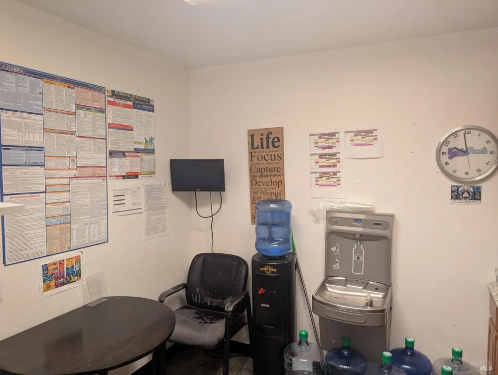 2550 Oak Street Napa, CA 94559