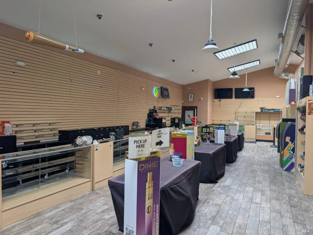 2550 Oak Street Napa, CA 94559