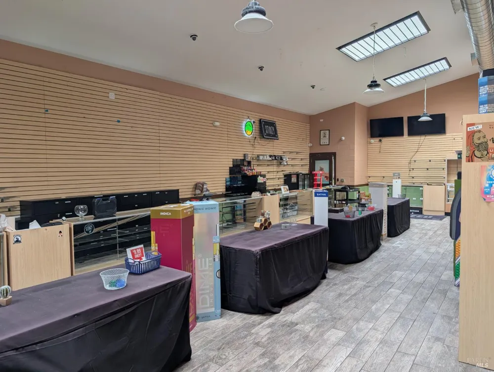 2550 Oak Street Napa, CA 94559