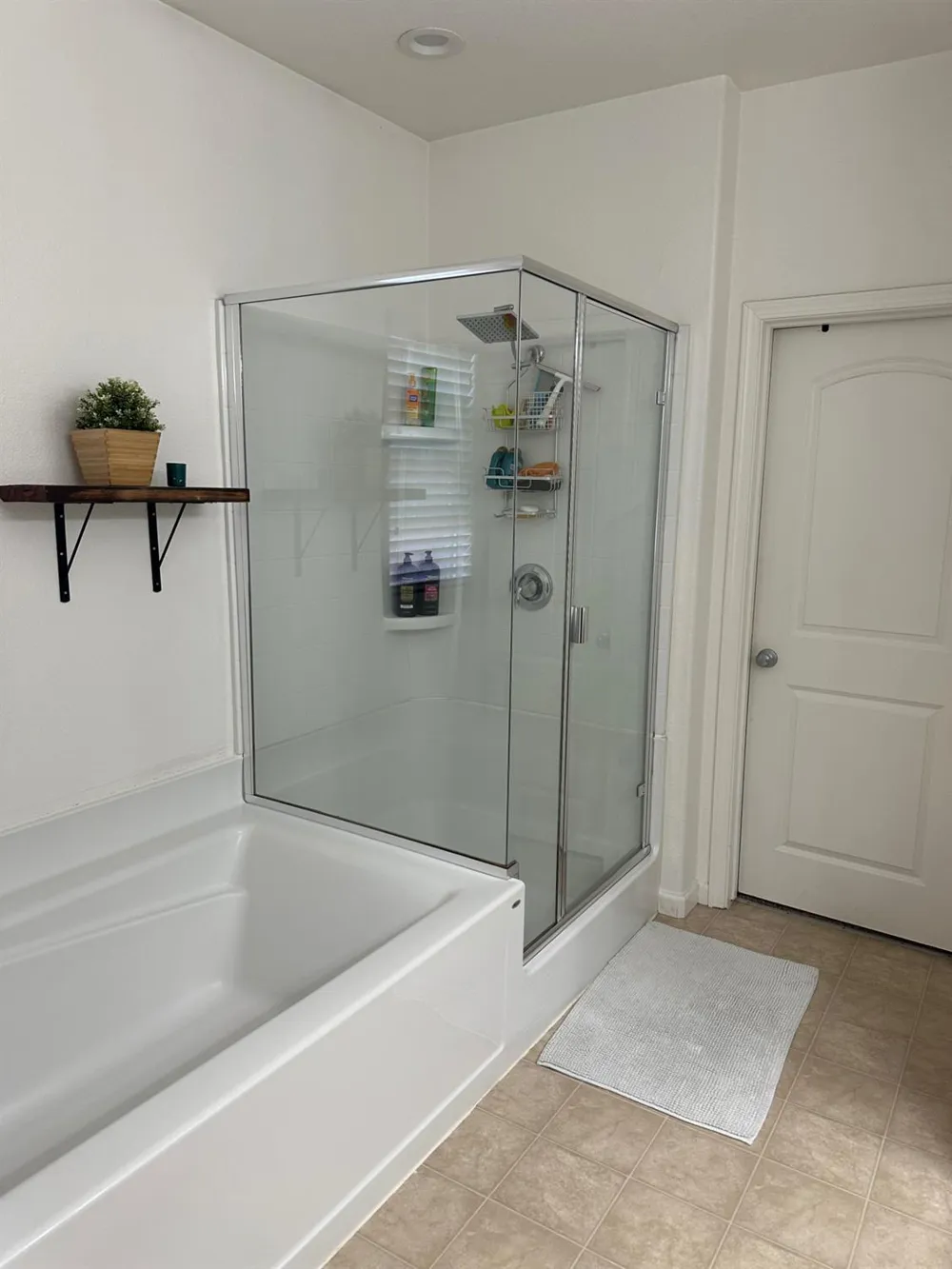 4515 Lerino Walk Sacramento, CA 95823