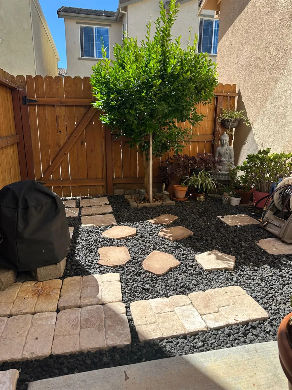 4515 Lerino Walk Sacramento, CA 95823