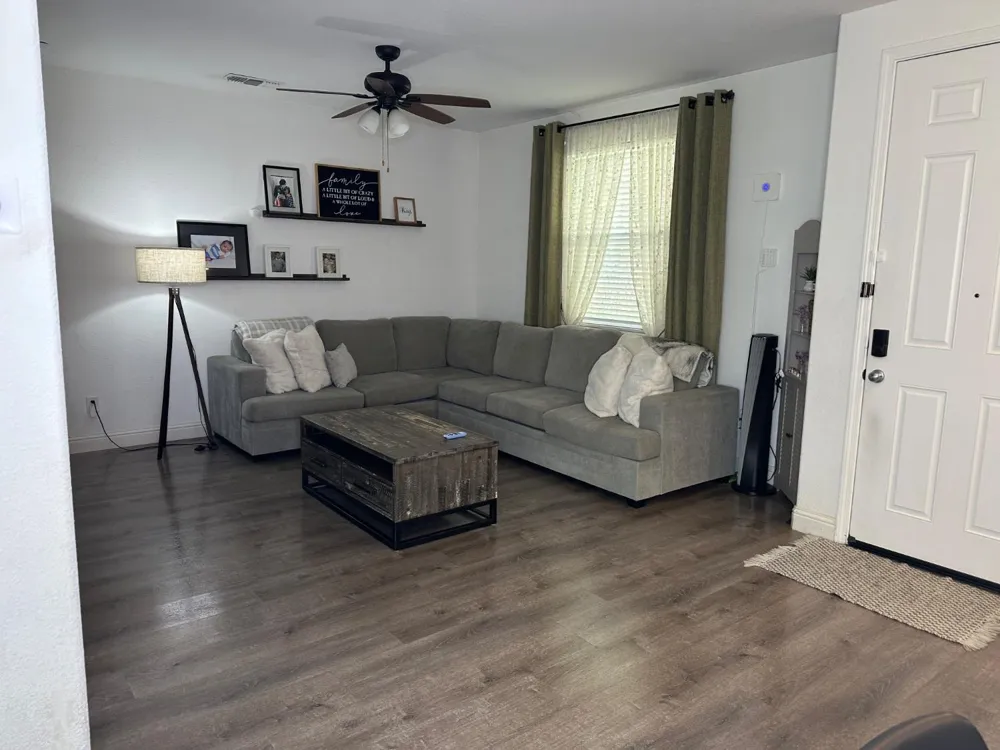 4515 Lerino Walk Sacramento, CA 95823
