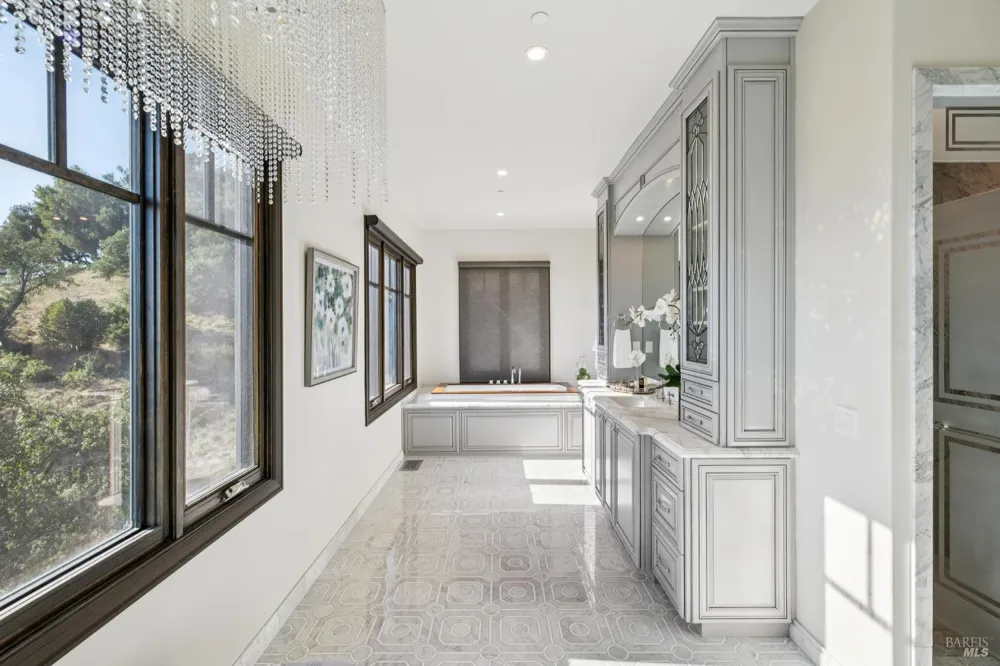 3714 Autumn Glen Court Santa Rosa, CA 95403