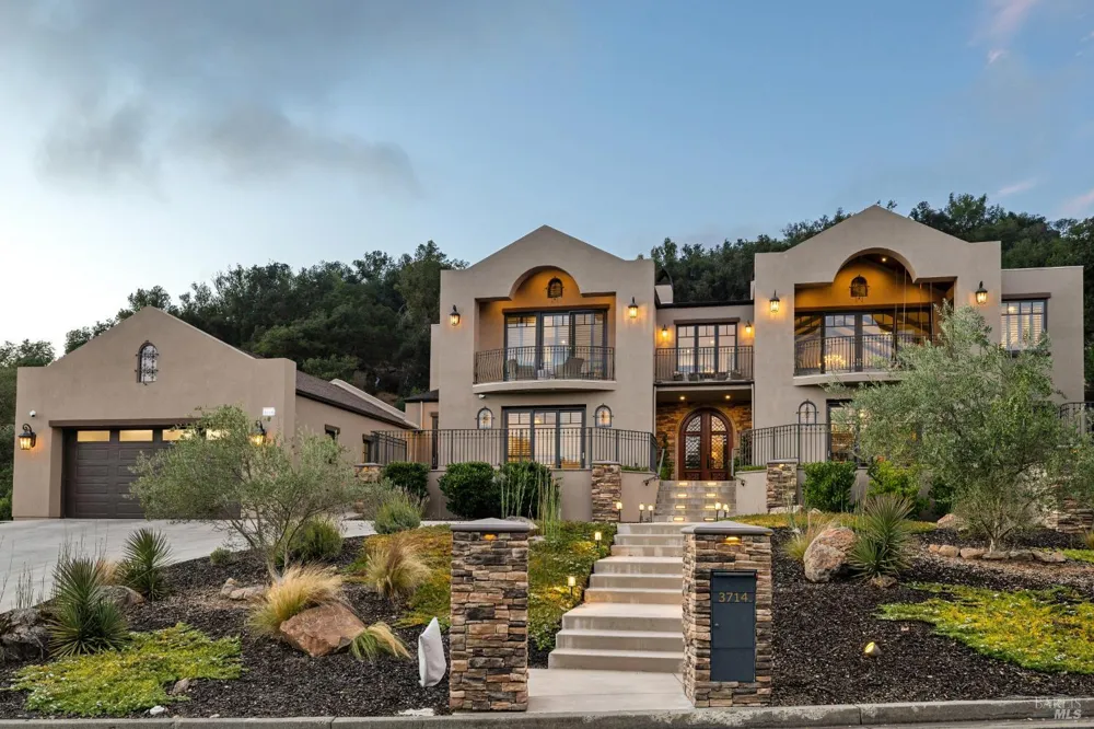 3714 Autumn Glen Court Santa Rosa, CA 95403