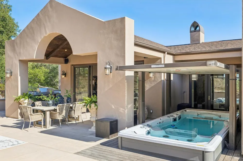 3714 Autumn Glen Court Santa Rosa, CA 95403