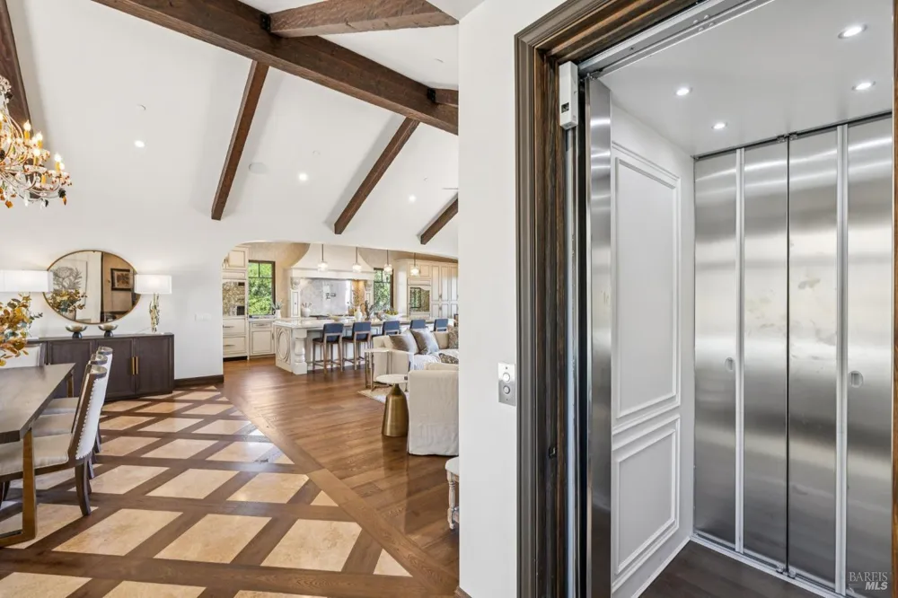 3714 Autumn Glen Court Santa Rosa, CA 95403