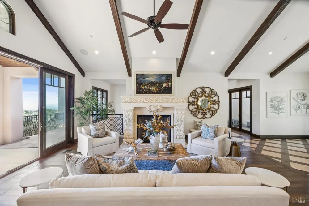 3714 Autumn Glen Court Santa Rosa, CA 95403