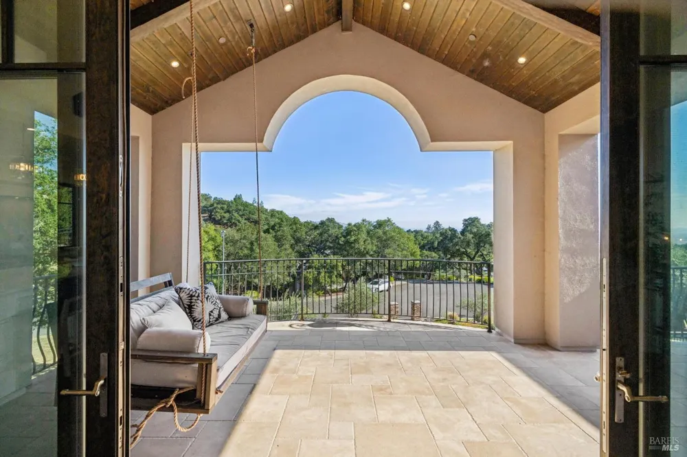 3714 Autumn Glen Court Santa Rosa, CA 95403