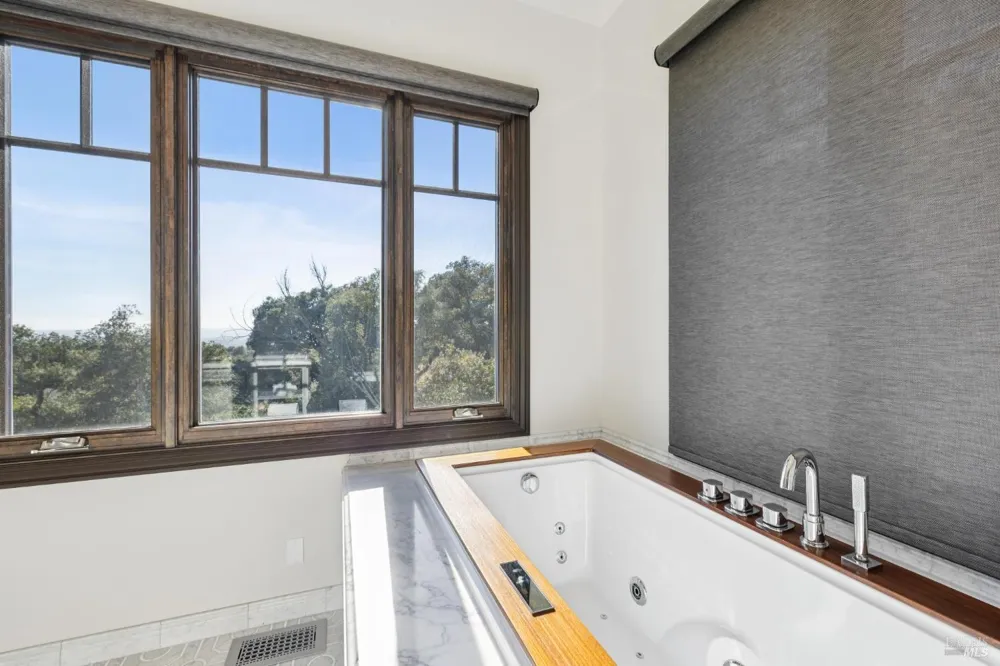 3714 Autumn Glen Court Santa Rosa, CA 95403