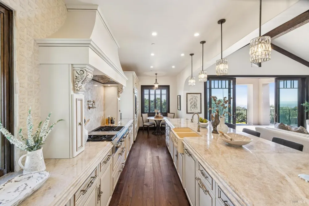 3714 Autumn Glen Court Santa Rosa, CA 95403