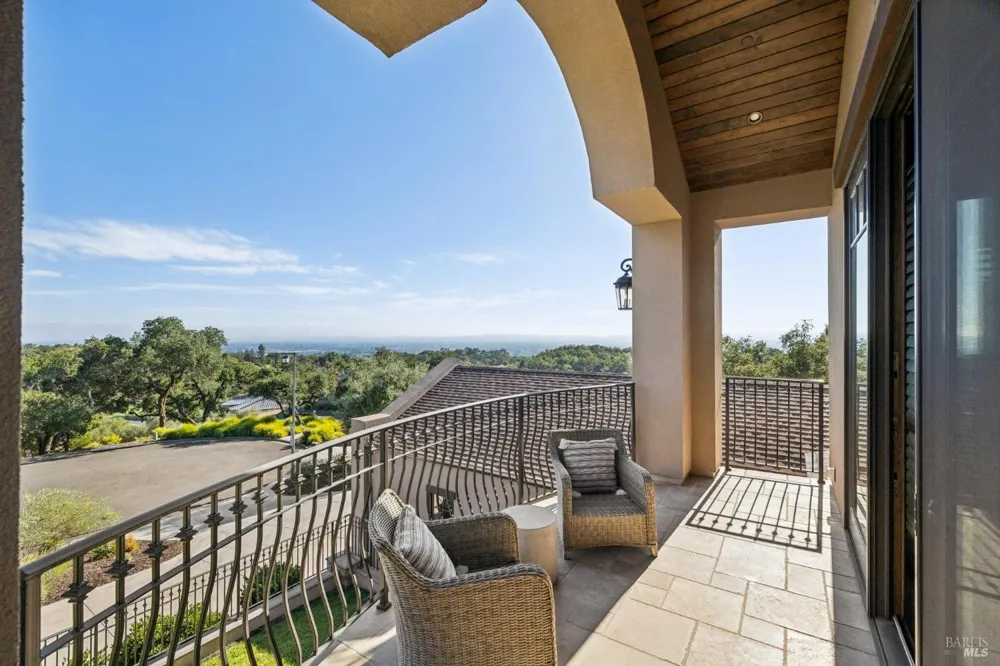 3714 Autumn Glen Court Santa Rosa, CA 95403