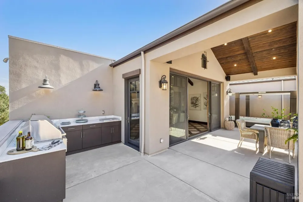 3714 Autumn Glen Court Santa Rosa, CA 95403