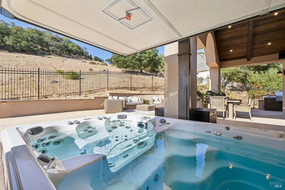 3714 Autumn Glen Court Santa Rosa, CA 95403