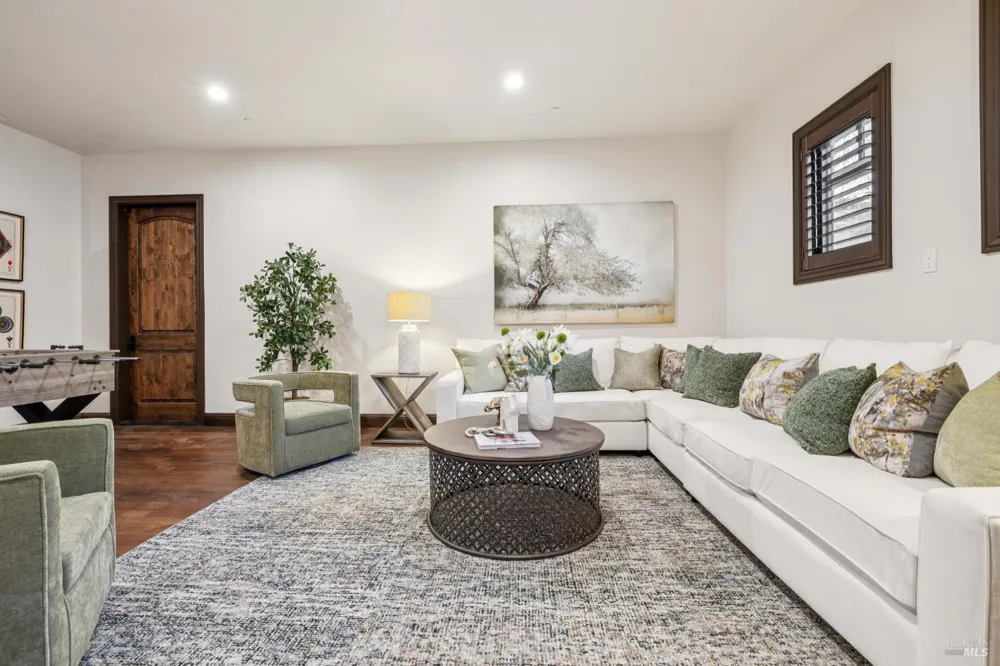 3714 Autumn Glen Court Santa Rosa, CA 95403