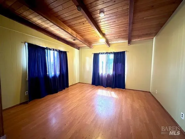 32940 Collins Lane Fort Bragg, CA 95437