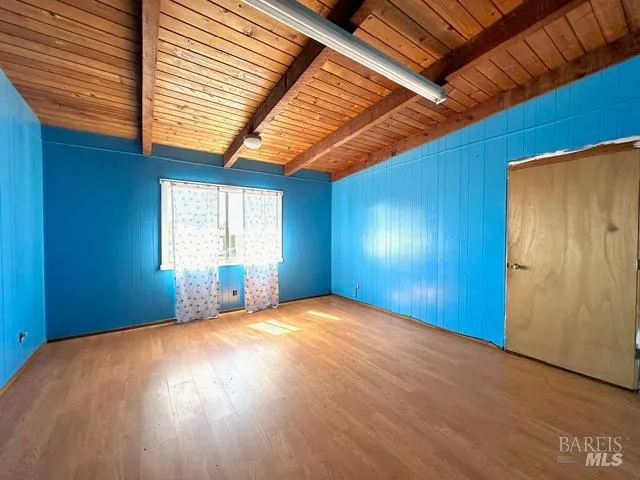 32940 Collins Lane Fort Bragg, CA 95437